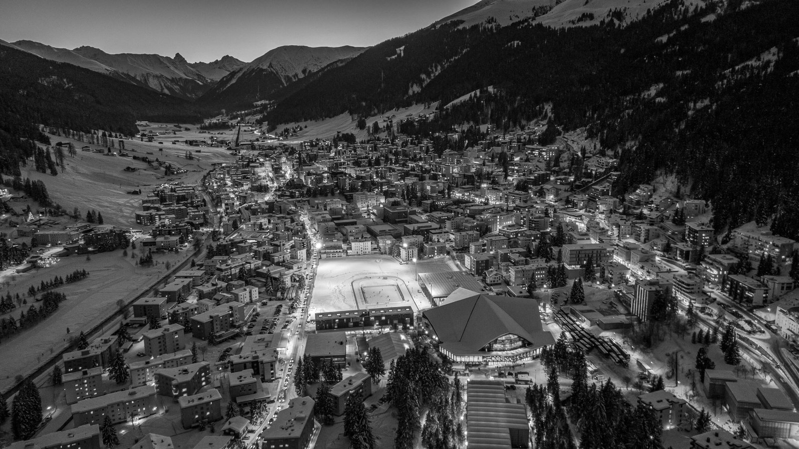 AI Was Big in Davos! (or: How I Learned to Stop Worrying and Love AI)